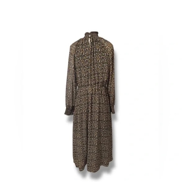 MADEWELL (Re)sourced Georgette Smocked-Neck Midi Dress in Folktale Paisley - Picture 2 of 8